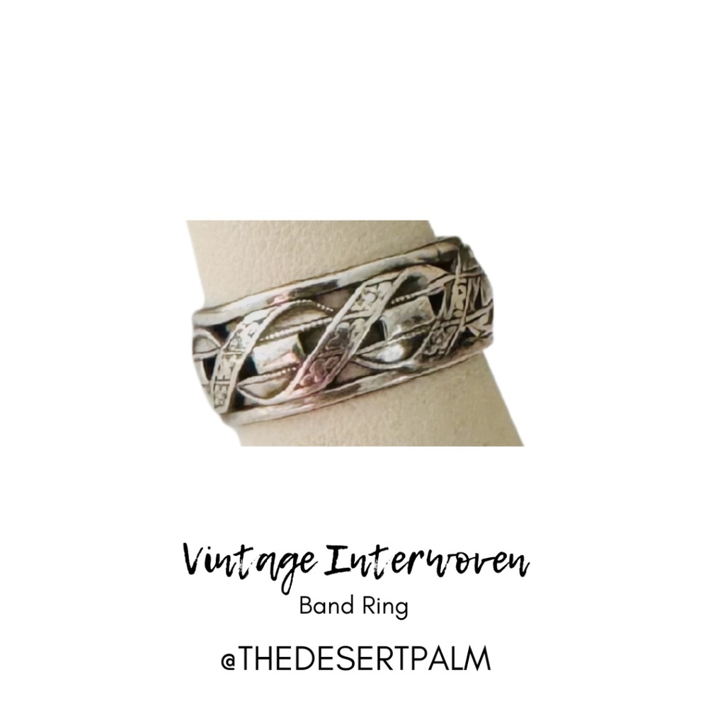 Vintage Silver Tone Interwoven Band Ring ✨ | Textured Statement Ring | Size 6.5